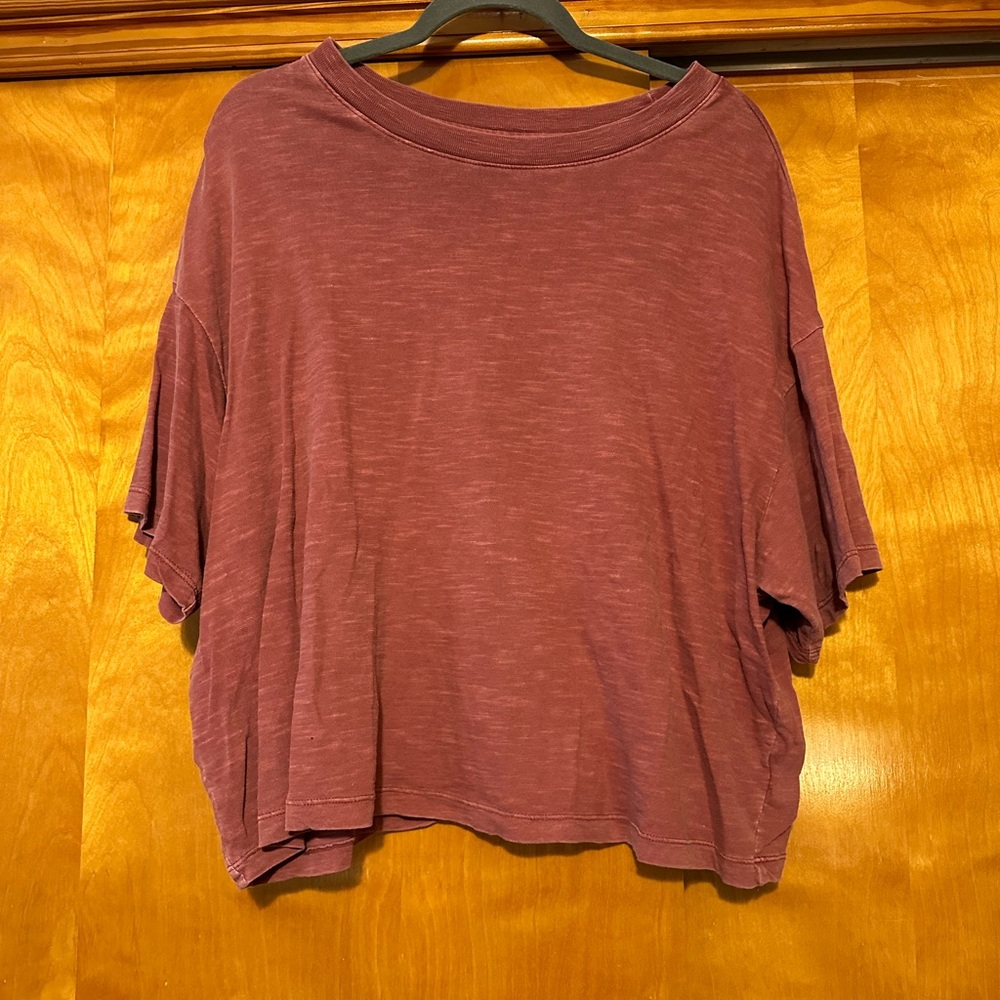 Womens short sleeve top
